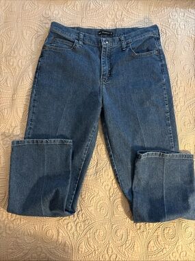 Lee Straight Leg Women's Jeans in Medium Blue Denim